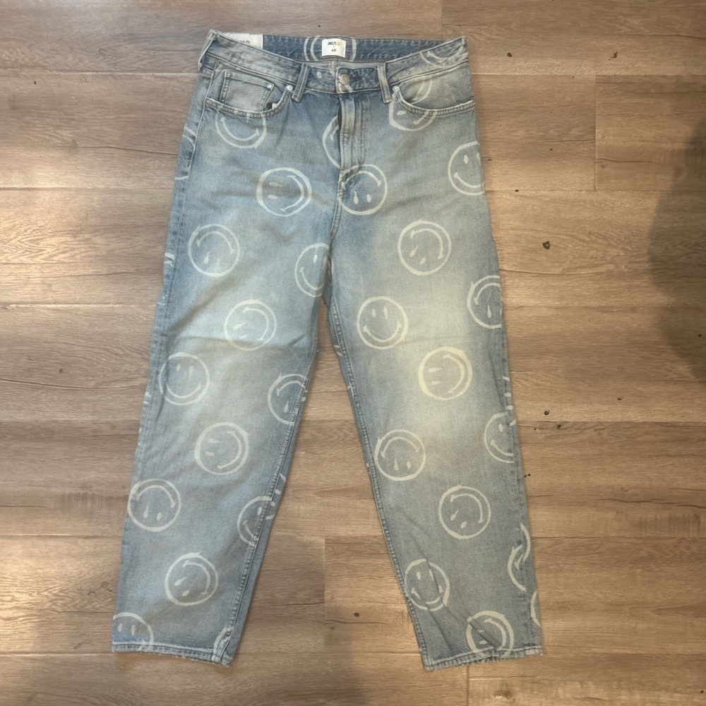 H&M Collaboration w/ Smilley jeans Men's Blue Jeans